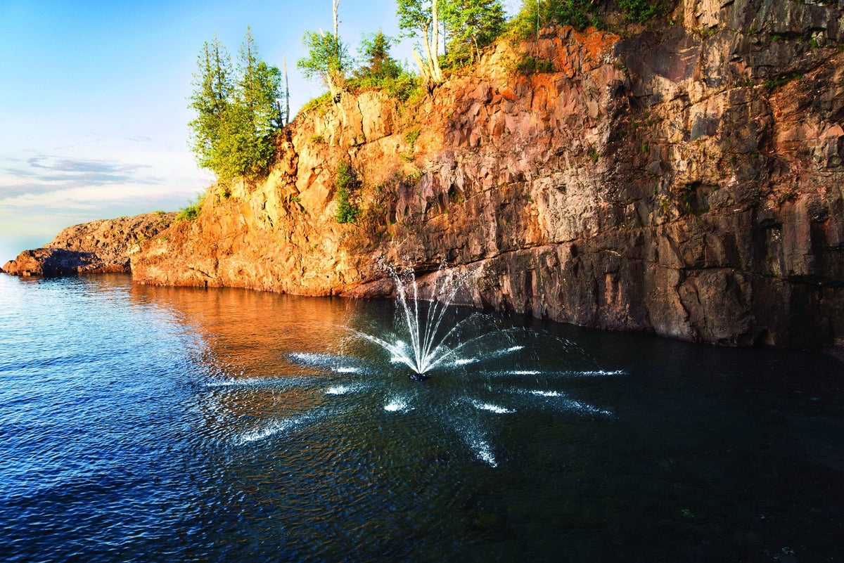 Fontaine flottante Kasco série J, jet Mighty Oak